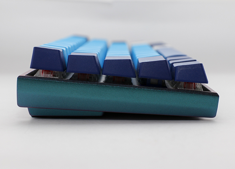 Miniature 65% form factor, special iridescent finish on our timeless aluminum casing ft. a new keycap color scheme