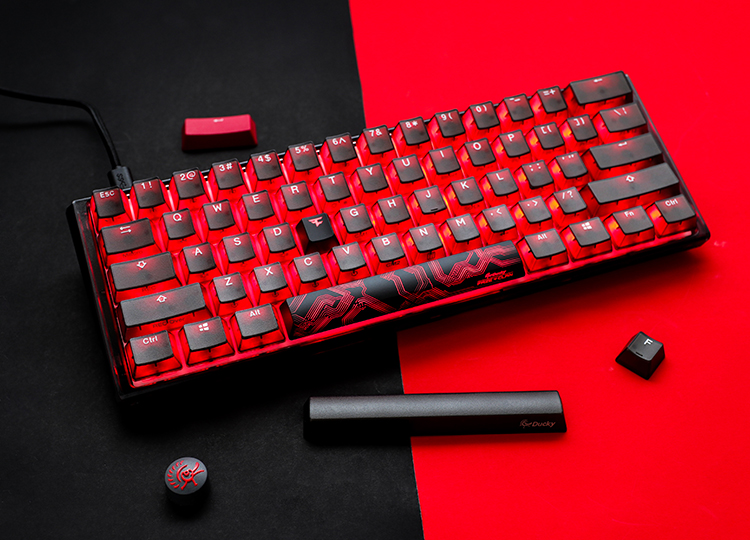 The keyboard allows for ample desk space for wide sweeping mouse arcs.<br />
Quality, functionality and durability are packed into a small form factor.