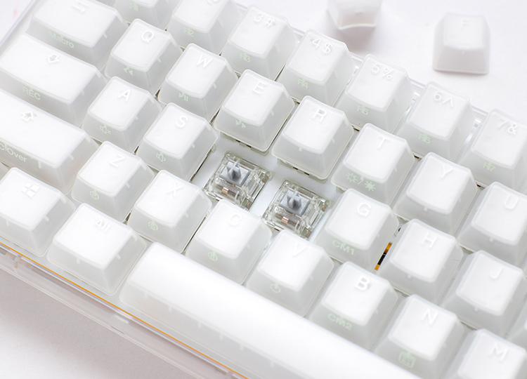 Unique block style keycaps are equipped, which take inspiration from the design language of architectural concrete to give the keyboard modern and stylish energy.