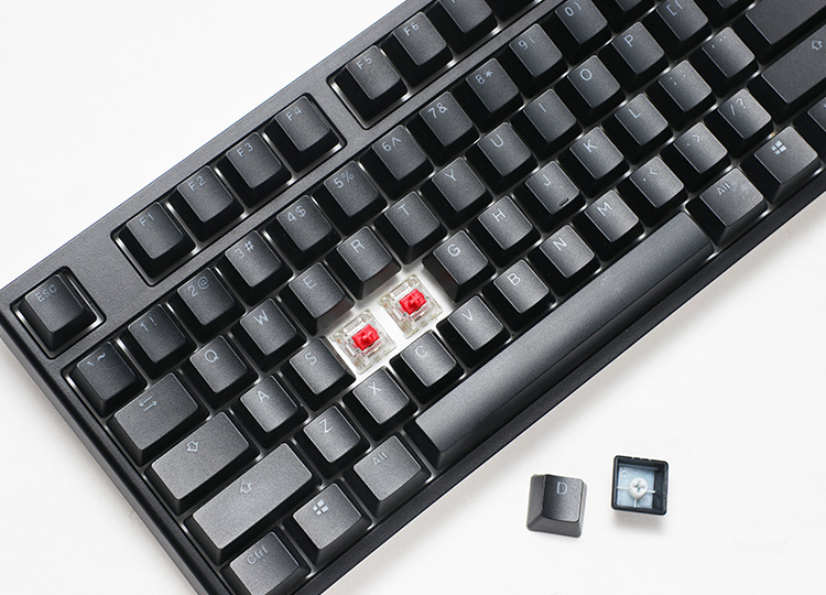 QUACK Mechanics uses only the finest materials, our keycaps are made from true PBT. The seamless legends are formed through a double-shot technique where two plastics are molded together, allowing legends to never fade away even after multiple years of use.<br />
<br />
Finished with a frosted surface, and these keycaps are shine and stain-resistant, made for fast movements and non-stop use, all while maintaining their original look.